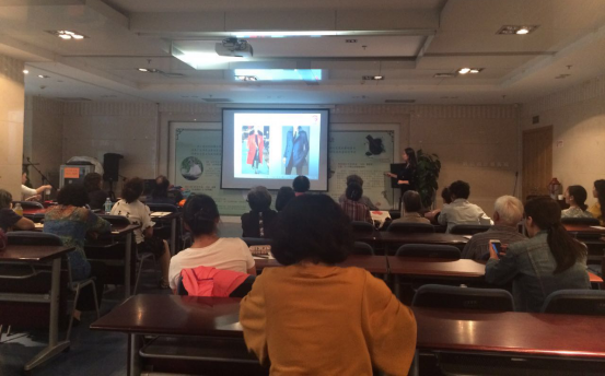 201709271506493660846421.png 2017-9.26图书馆讲座信息21.png