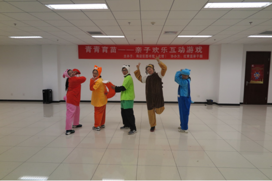 10-22竹兜家族来到图书馆，亲子互动欢乐多83.png