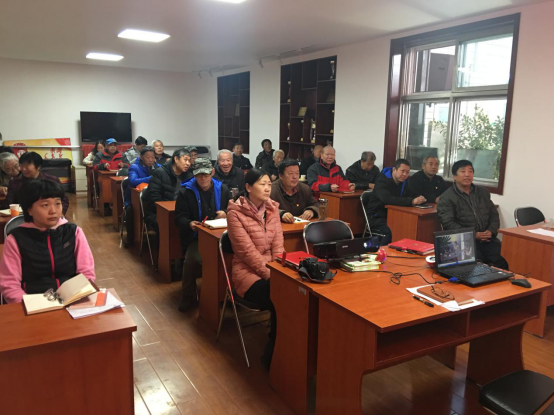 201712131513130805494607.png 西北旺镇屯佃社区党支部党员观看廉政教育警示片23.png