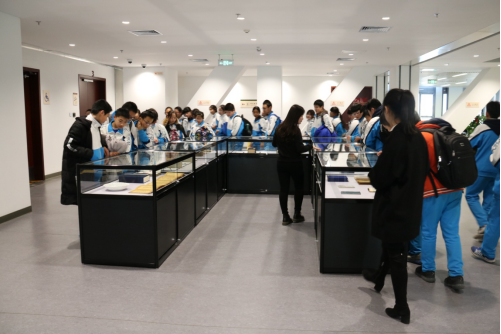 （海图北馆）北京一零一中学温泉校区师生走进北部文化中心231.png