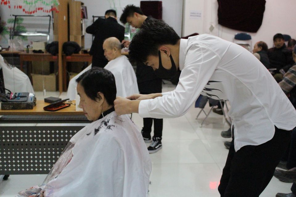 美丽园理发活动 (2).jpg