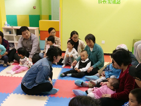 201804281524883848231675.jpg 凯盛家园社区 音乐游戏早教活动照片.jpg