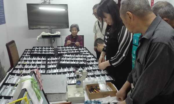 201805221526980378351984.png 图片1.png