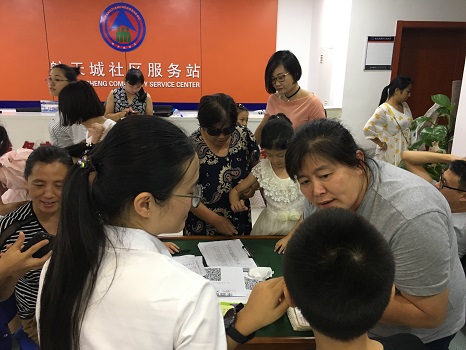 201807261532568462456560.jpg 简讯07.20航天城社区组织自救互助讲座1.JPG