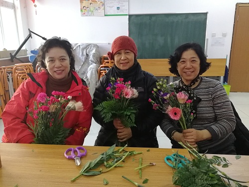 迎三八插花 (3).jpg
