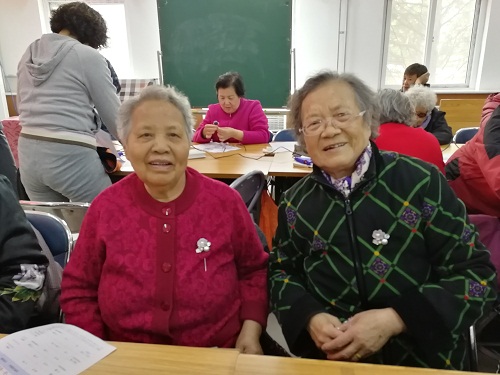 手工胸针制作 (1).jpg