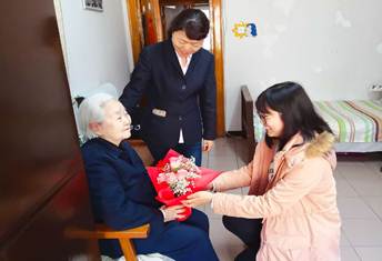 说明: C:\Users\Administrator\Desktop\4月10日插花照片\微信图片_20190411105304.jpg