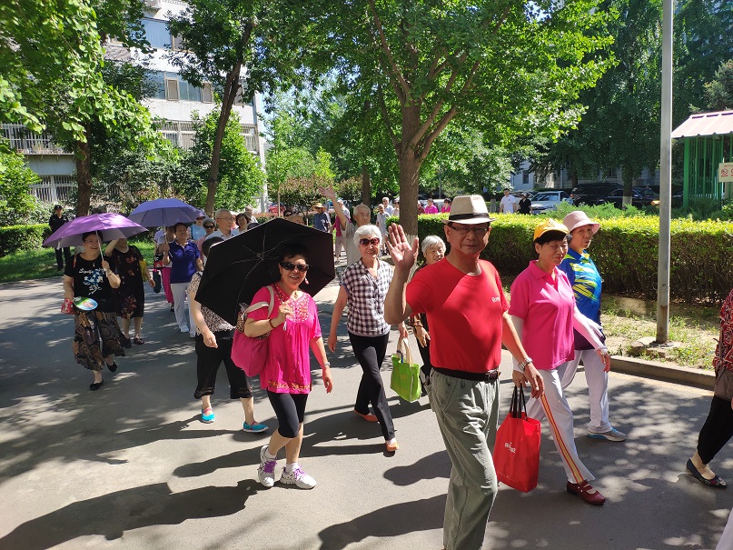 201906171560759761870091.jpg 趣味运动会1-1.jpg