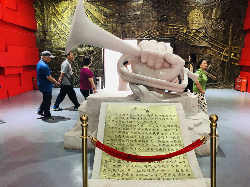 红3.jpg