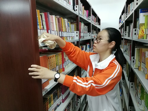 小图书管理员 (3).jpg