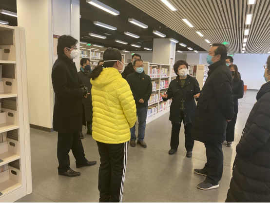 202002051580915869323149.png 2月5日区长调研报道稿270.png