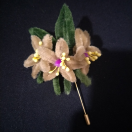 202002171581908767560088.png 非遗微课(八)绒花改801.png