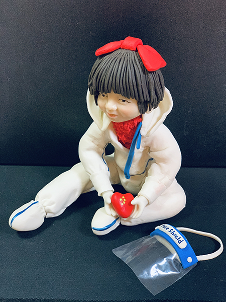 面塑《医护服后的温暖》首都师范大学附属玉泉学校 林毅（8）.jpg